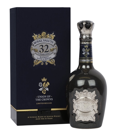 Rượu Chivas 32