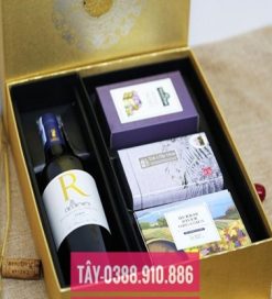 HỘP QUÀ TẾT-M13